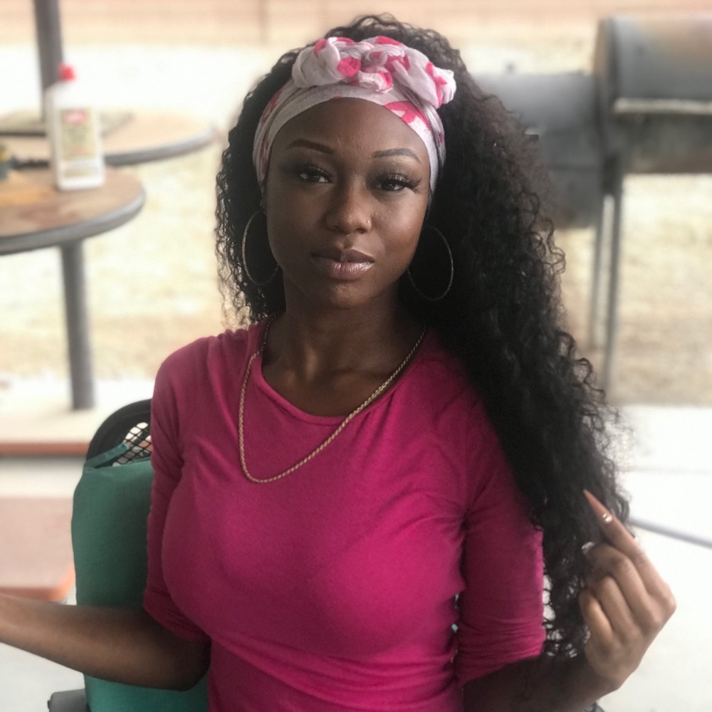 Meet your Posher, Zhy